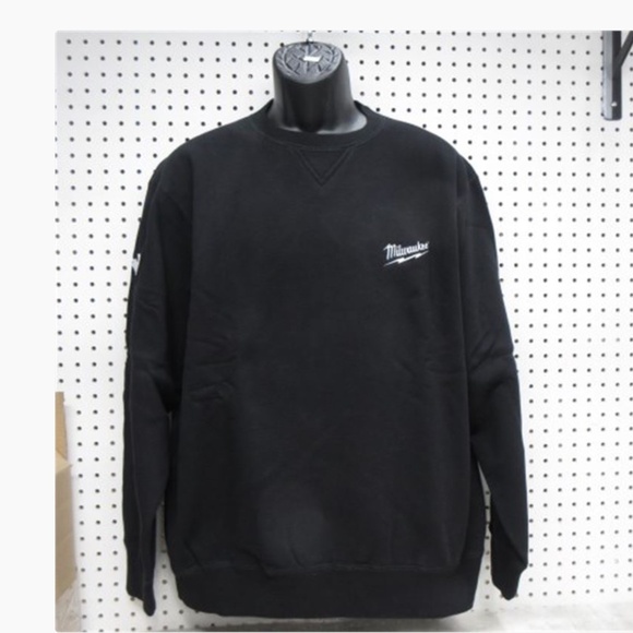 Milwaukee Crewneck Sweatshirt – Made in Canada 🇨🇦 (Lot of 2) – Size M - Picture 2 of 6